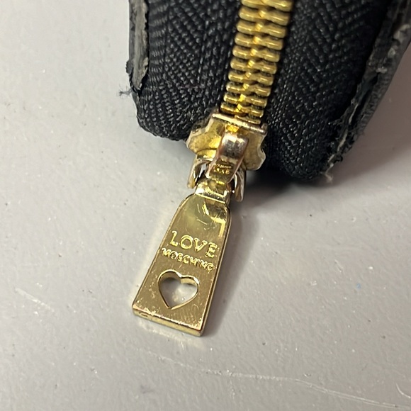 Love Moschino Zippered Wallet - Picture 3 of 7